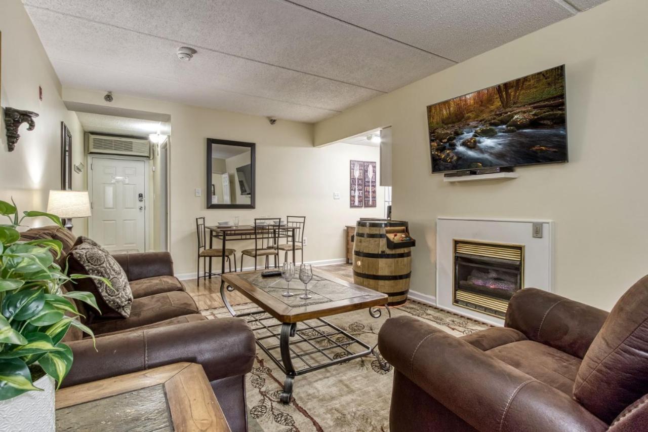 Gatlinburg Towers Condo Unit 501 - Great Location! Close To Town! Condo Exterior foto